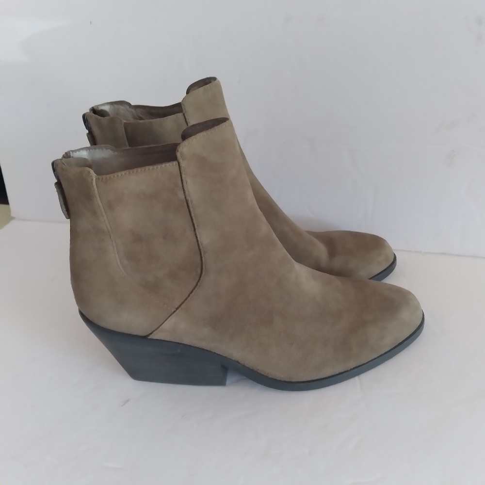 Eileen Fisher suede ankle boots block heel